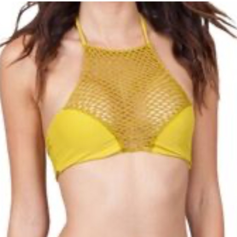 Acacia Panama Crochet High Neck Halter Tassel Bikini Top in Pineapple. Size M